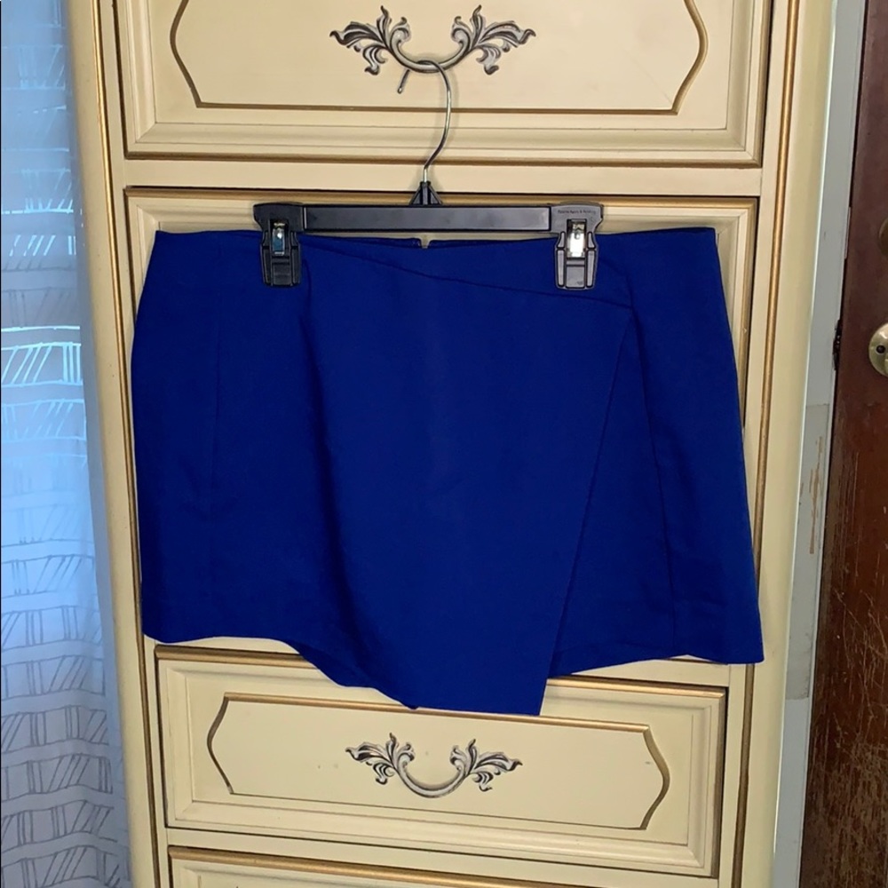 Blue envelope skort
